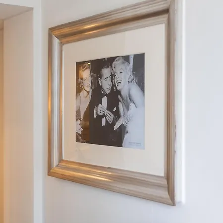 Renoir Hotel 4*