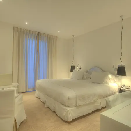 Hotel Renoir 4*