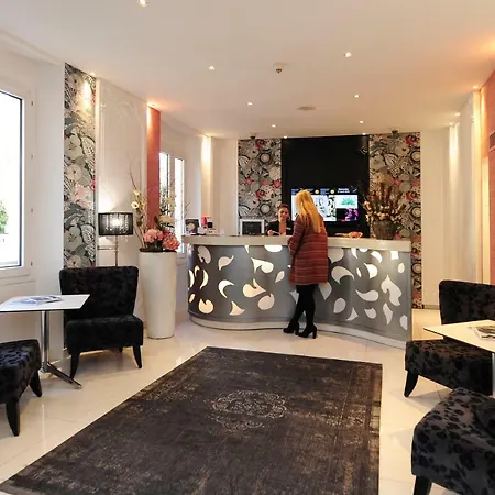 Renoir 4* Cannes