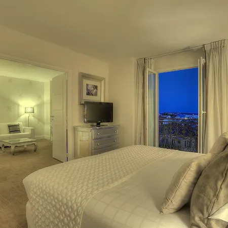 Renoir 4* Cannes